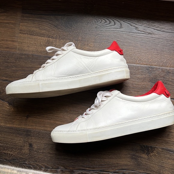 Authentic Givenchy urban street sneakers - Picture 3 of 5